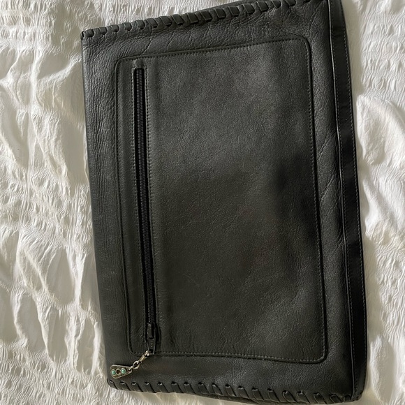 Vintage Meyer Black Clutch with Turquoise clasp - Picture 3 of 3